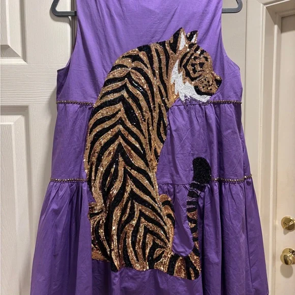 Queen of Sparkles Sequin Tiger Dress - Picture 4 of 5